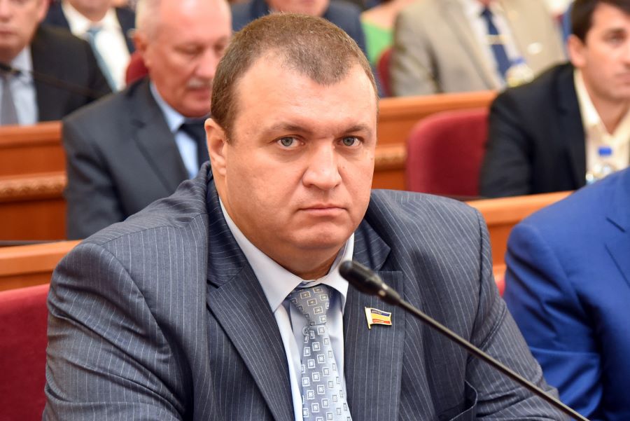 Батайский строитель продал ростовскому одну из своих компаний-застройщиков